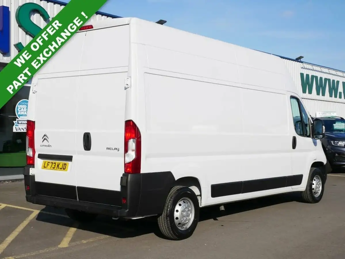 2023-citroen-relay-22bluehdi-35-l3h3-enterprise-edition-big-10