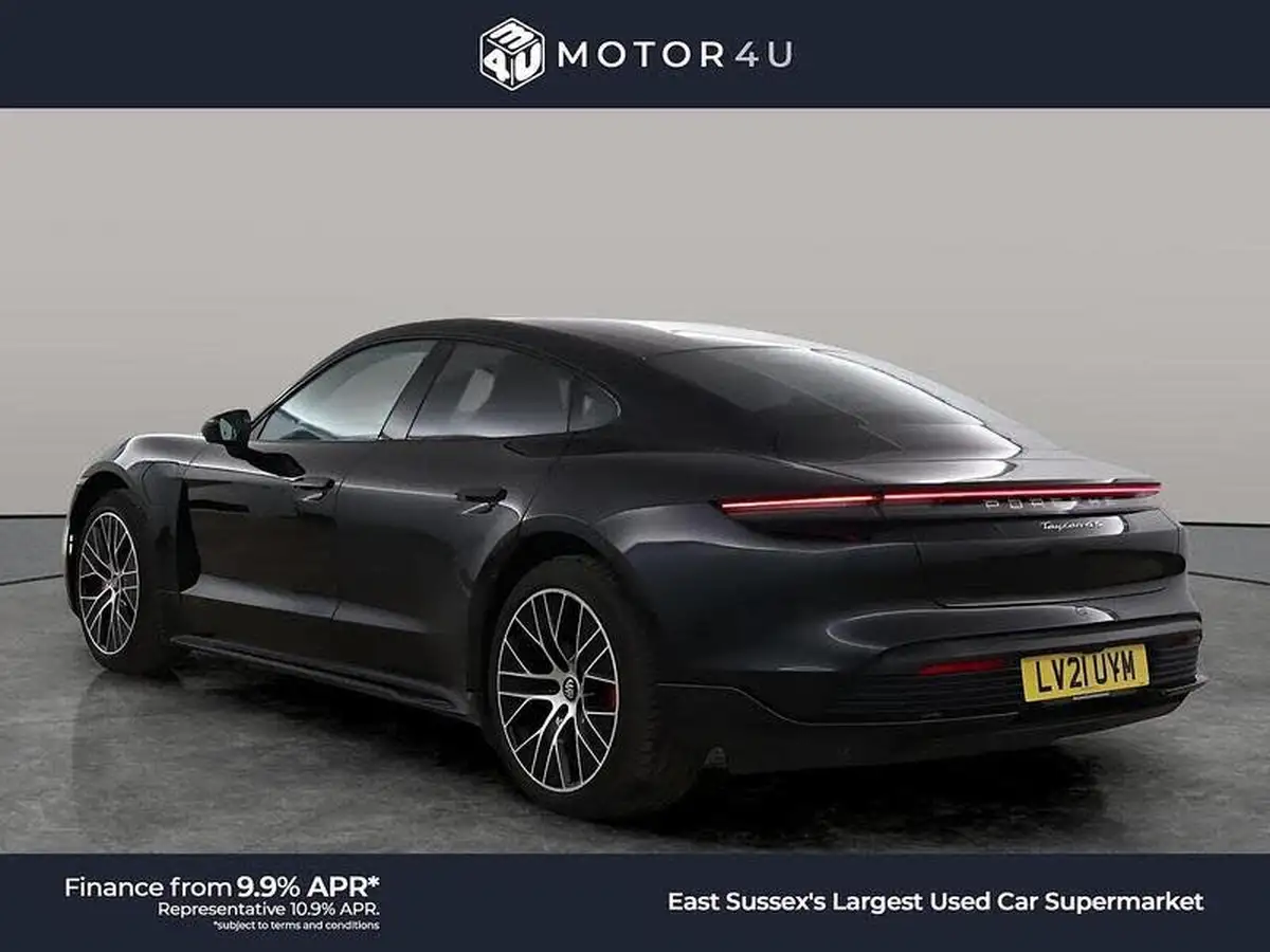 2021-porsche-taycan-e-4s-571ps-performance-battery-plus-big-8