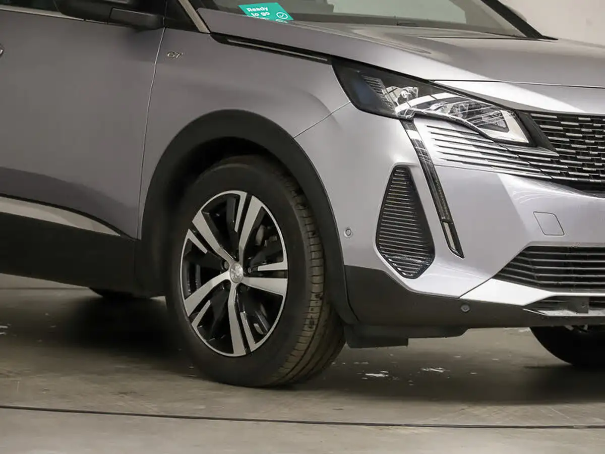 2021-peugeot-3008-suv-12-puretech-gt-eat8-big-8
