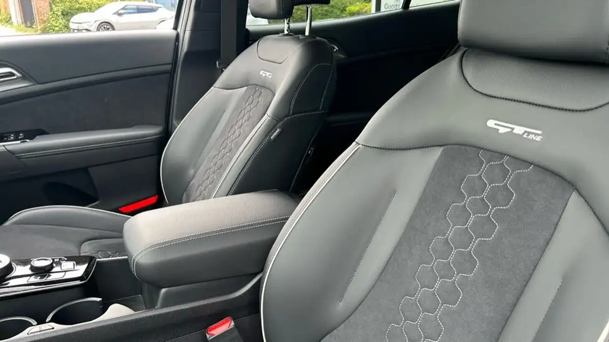 2025-kia-sportage-16-t-gdi-gt-line-157bhp-48v-dct-big-14