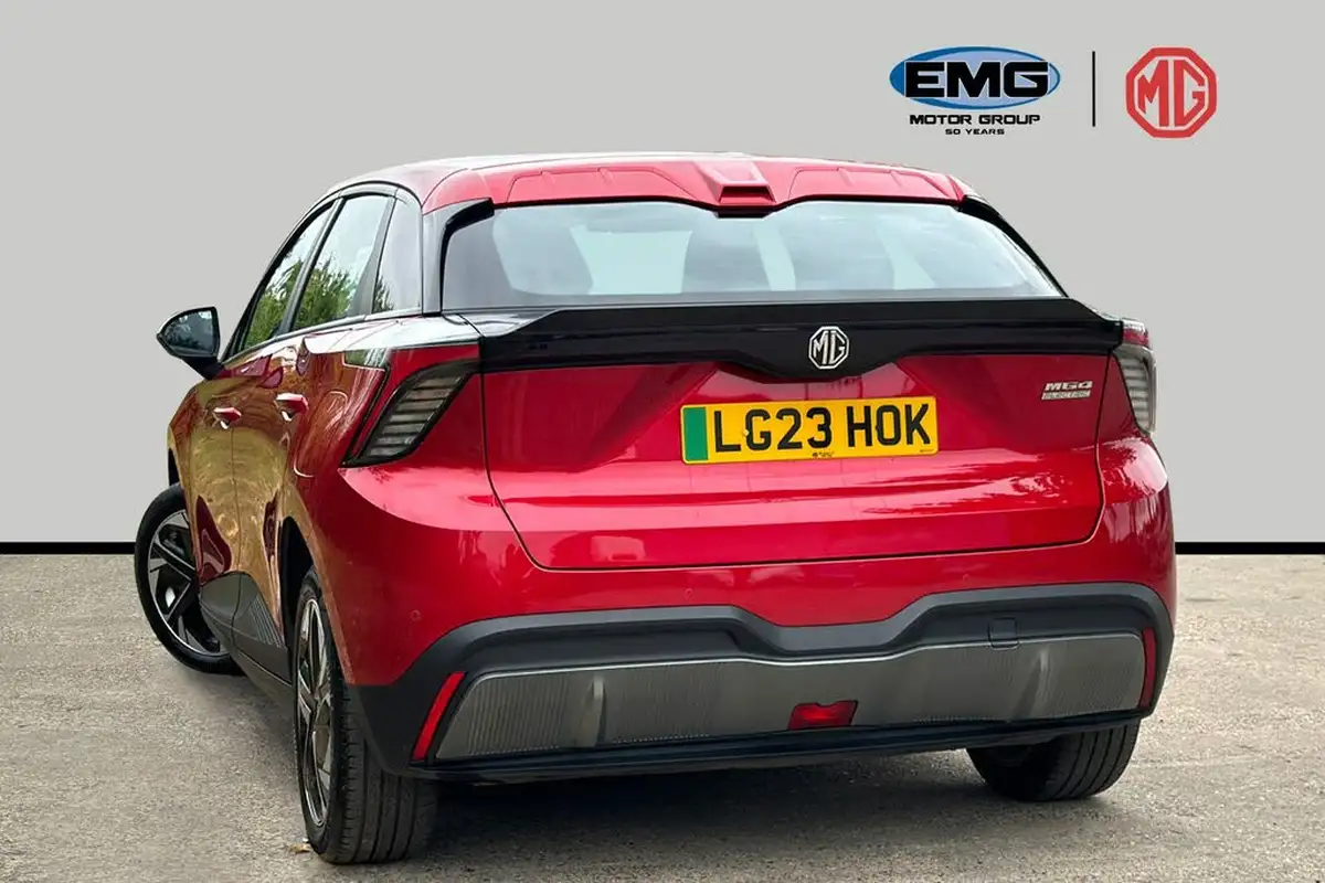 2023-mg-mg4-e-se-ev-203ps-long-big-3