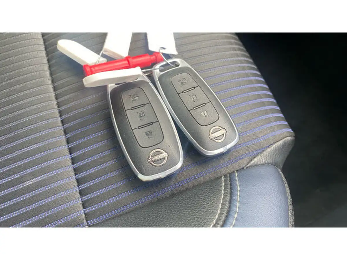 2022-nissan-qashqai-13-dig-t-tekna-158ps-xtronic-big-19