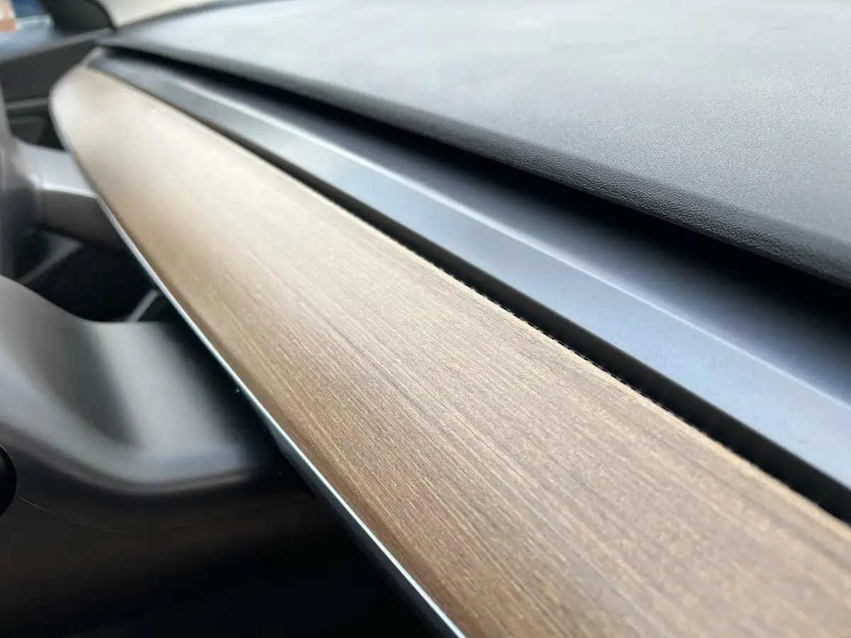 2020-tesla-model-3-e-standard-plus-big-31