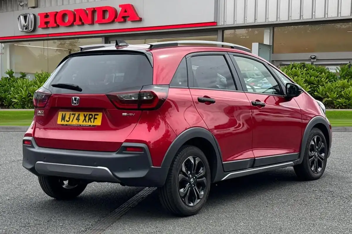 2024-honda-jazz-15-i-mmd-crosstar-advance-big-7
