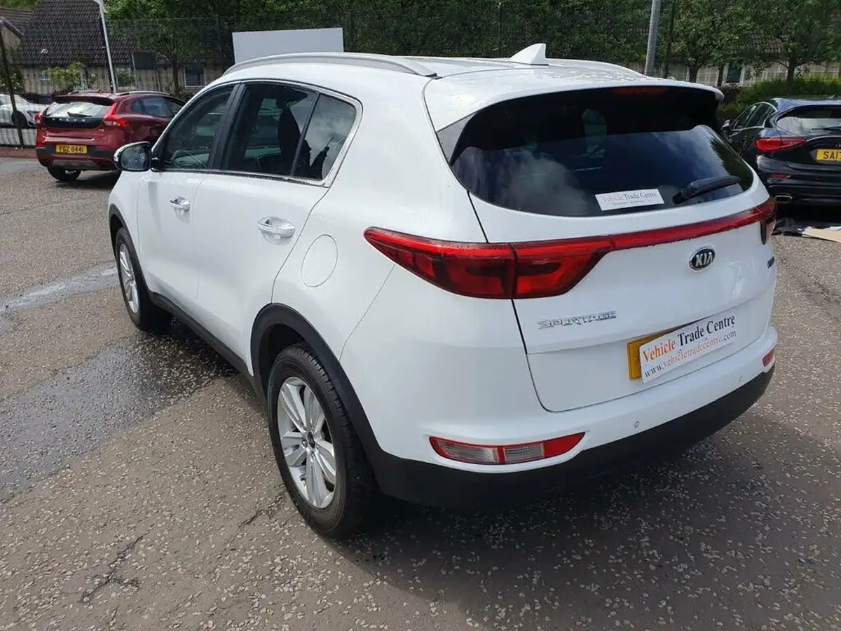 2016-kia-sportage-16-gdi-2-130bhp-big-3