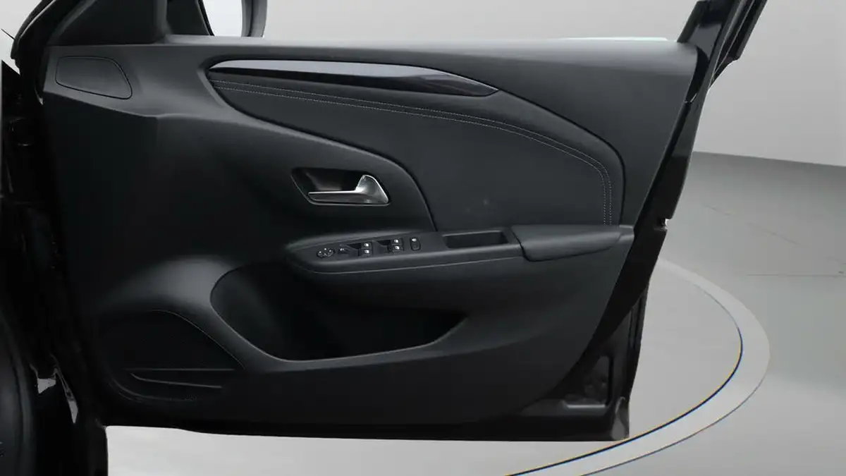 2022-vauxhall-corsa-12i-elite-edition-big-15