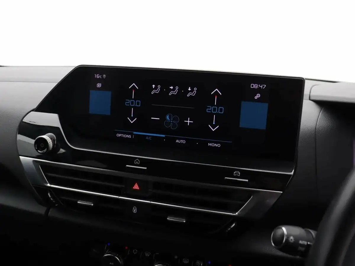 2021-citroen-c4-12-puretech-shine-130ps-big-35