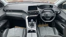 2017-peugeot-3008-suv-12-puretech-allure-small-3