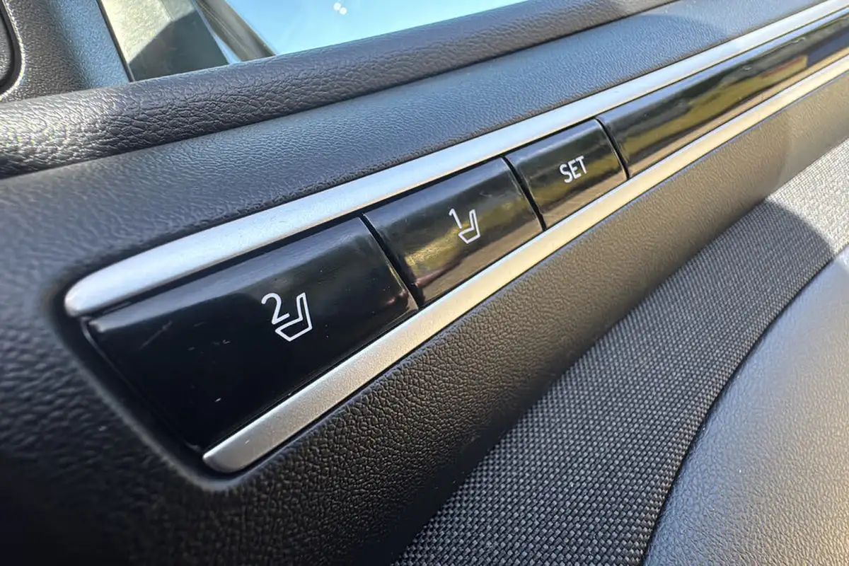 2021-hyundai-tucson-16-t-gdi-ultimate-230ps-hybrid-auto-big-27