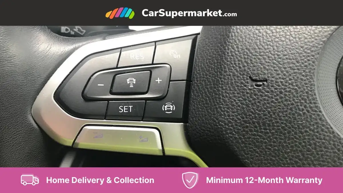 2021-volkswagen-golf-20tdi-life-hatchback-dsg-big-26