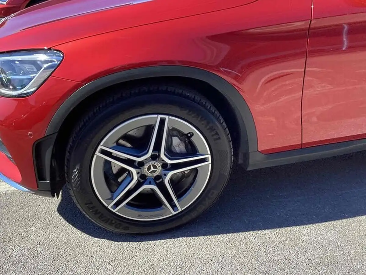 2021-mercedes-benz-glc-class-20d-glc220d-amg-line-station-wagon-5d-1950cc-4matic-plus-big-27