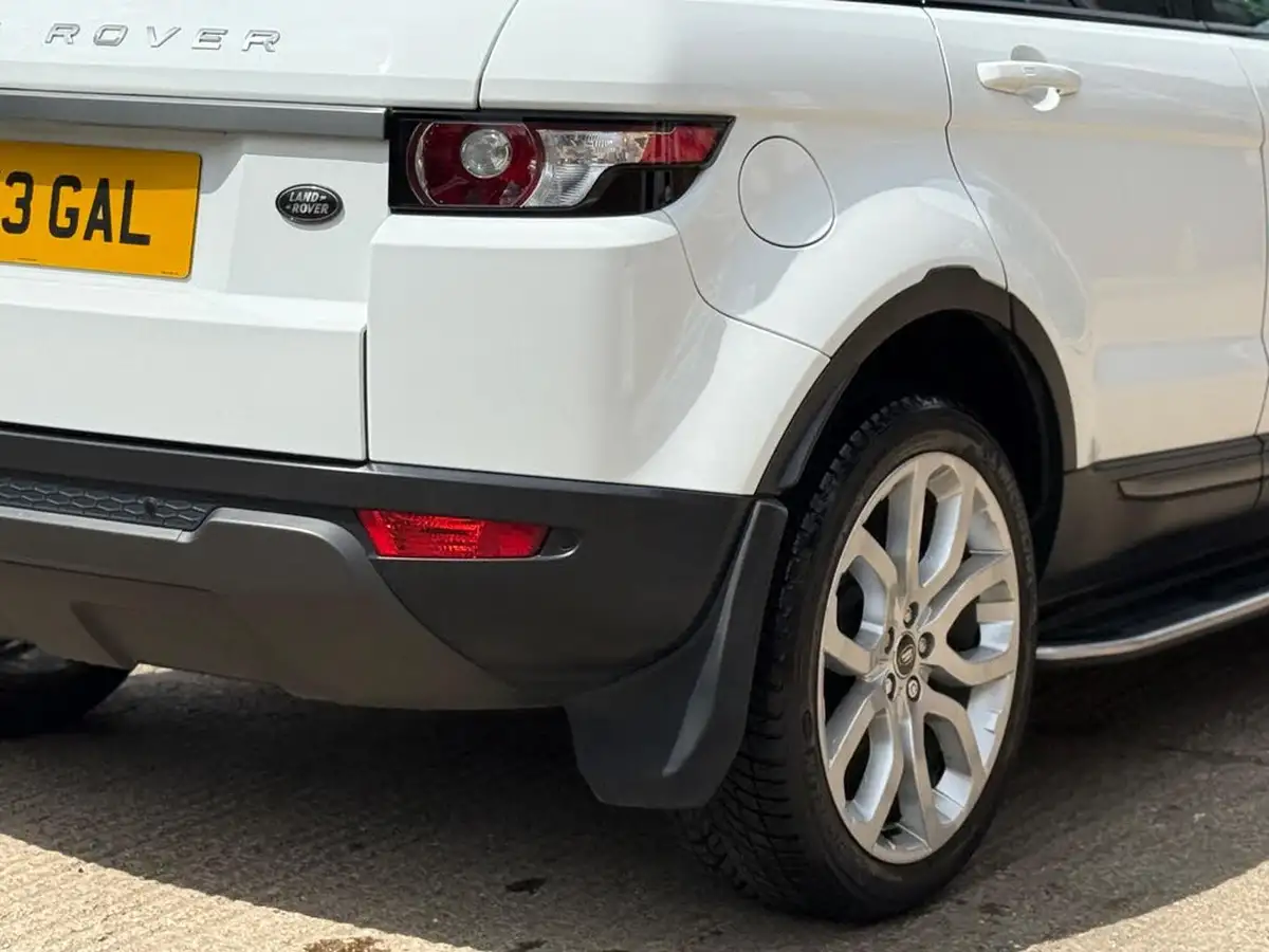 2013-land-rover-range-rover-evoque-22td-pure-150bhp-big-26