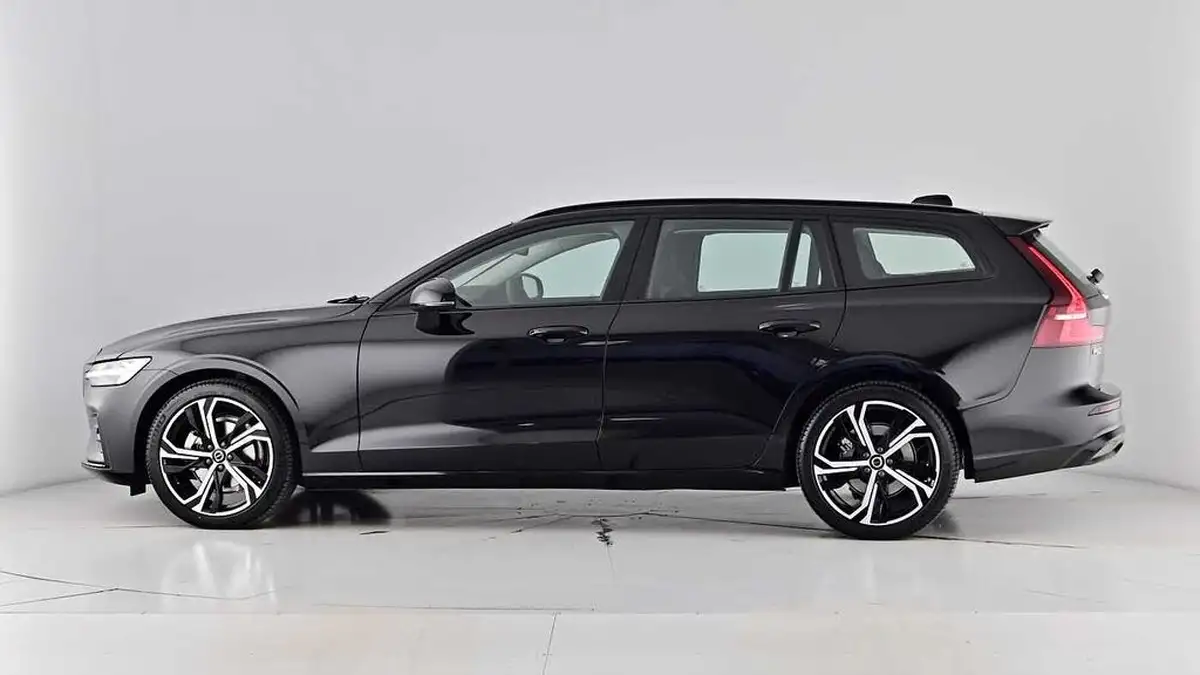 2025-volvo-v60-20-b4-plus-station-wagon-big-63