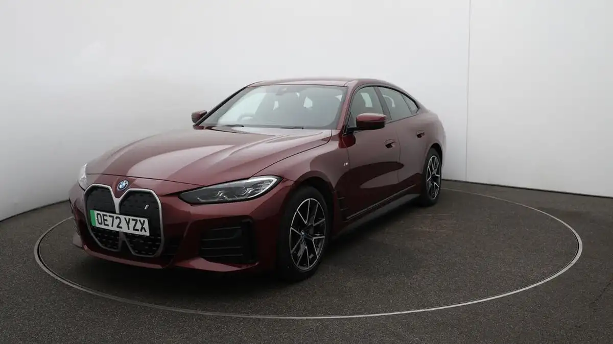 2022-bmw-i4-e-edrive40-m-sport-big-39