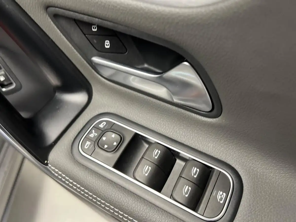 2022-mercedes-benz-cla-13-cla-250e-amg-line-premium-coupe-4d-8g-dct-big-15