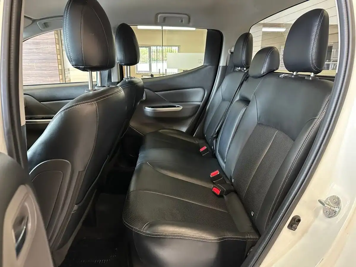 2020-mitsubishi-l200-24di-d-challenger-auto-big-21