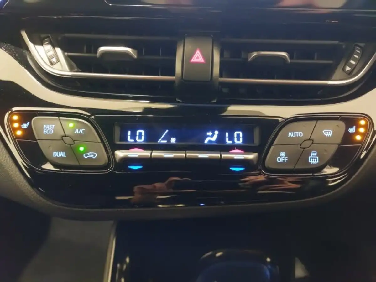 2018-toyota-c-hr-18-vvt-i-dynamic-big-12