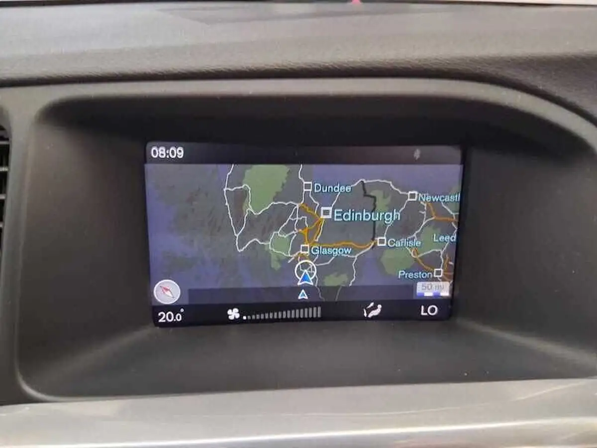 2018-volvo-s60-20-t4-se-big-17