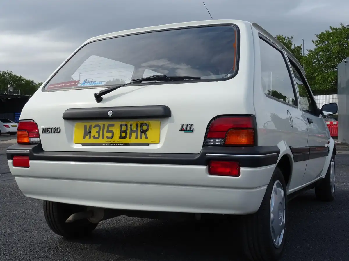 1994-rover-metro-11-l-3d-big-10