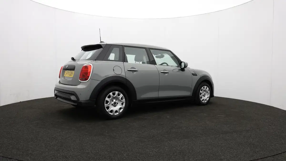2022-mini-cooper-15-one-classic-5d-big-34