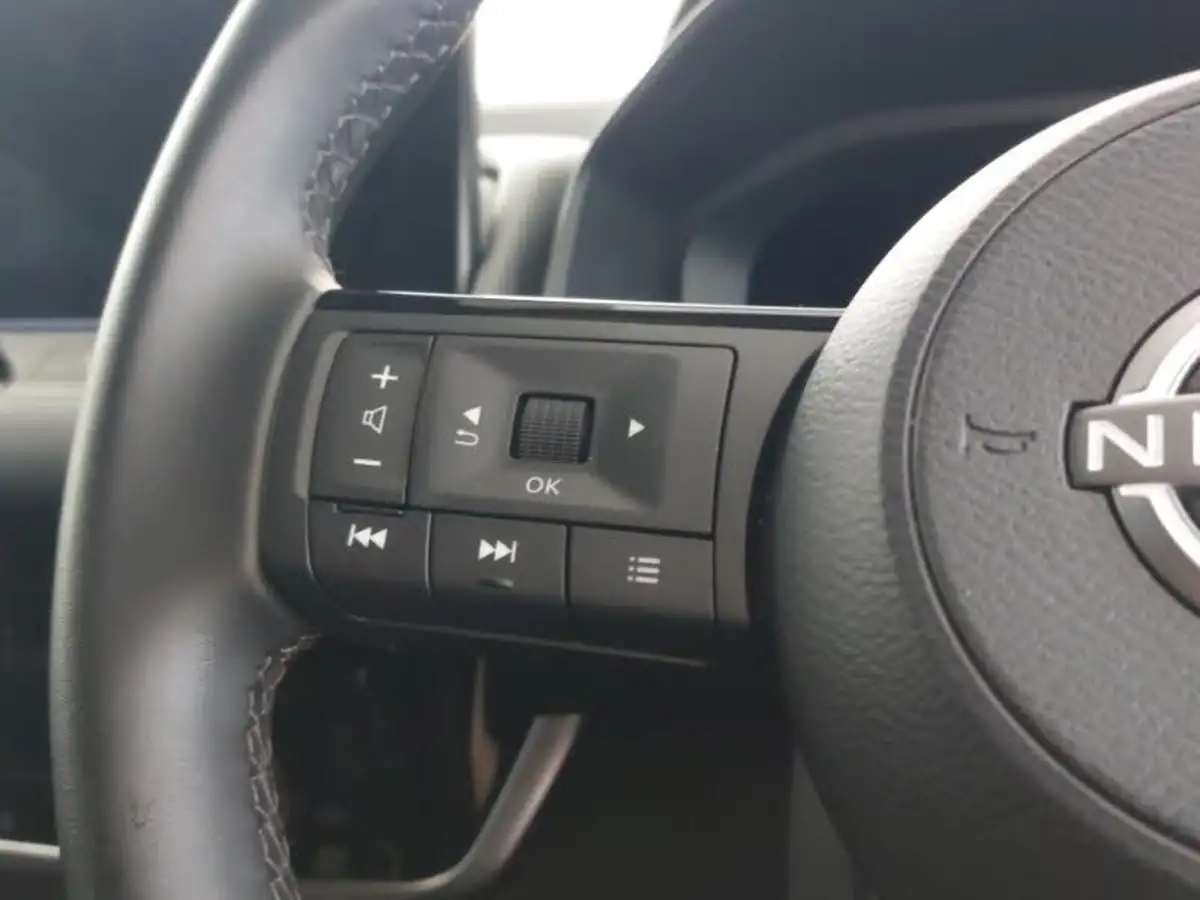 2024-nissan-qashqai-15-n-connecta-big-13