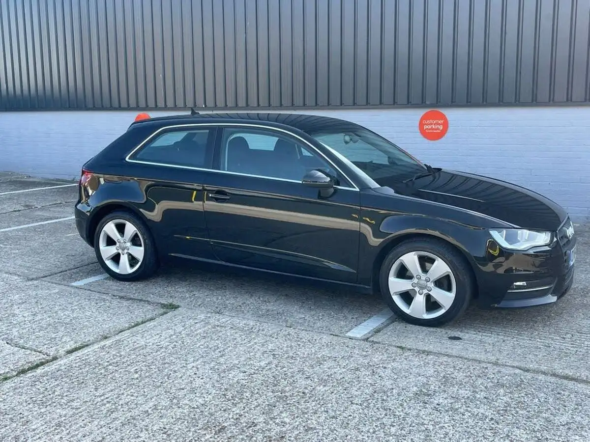2014-audi-a3-20-tdi-sport-150ps-hatchback-3d-1968cc-big-67