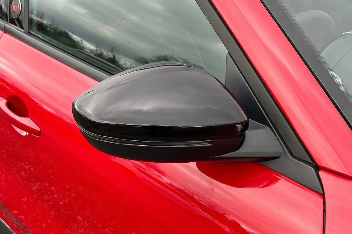 2025-fiat-600e-e-red-big-24