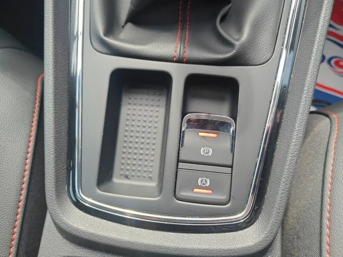 2017-seat-leon-14-tsi-fr-titanium-technology-big-61