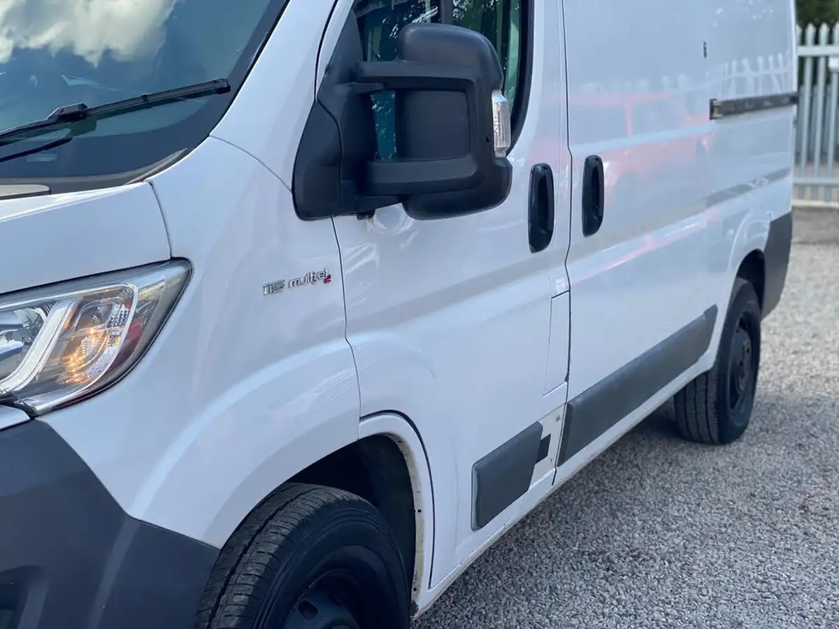 2017-fiat-ducato-20td-35-lh2-panel-big-28