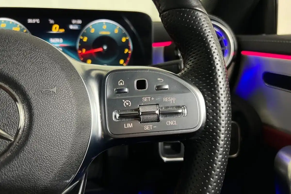 2022-mercedes-benz-cla-13-cla-180-amg-line-premium-coupe-4d-big-24