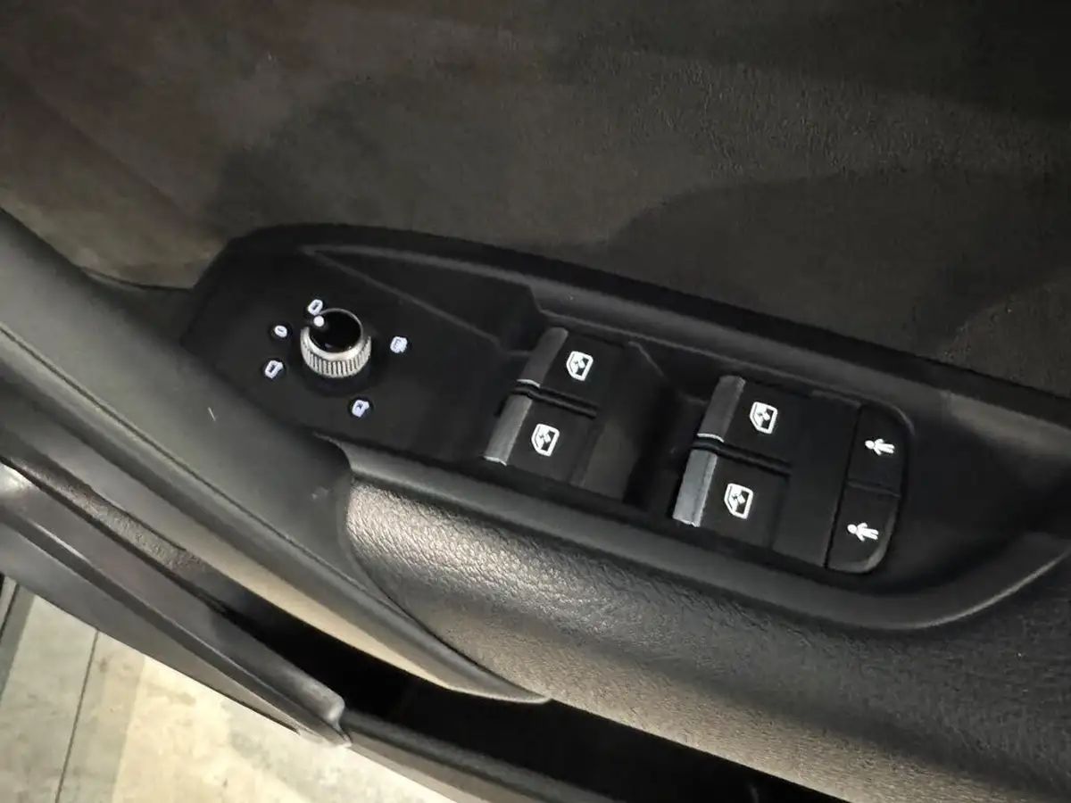 2020-audi-q5-20-45-tfsi-black-edition-big-22