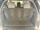 2020-land-rover-discovery-30-sd6-hse-small-43