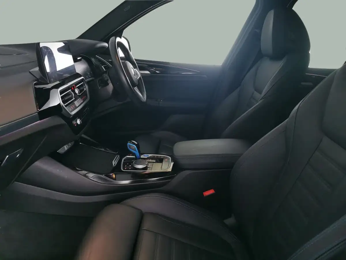 2022-bmw-ix3-e-m-sport-big-3