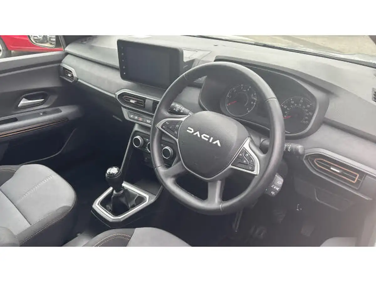 2024-dacia-sandero-stepway-10-tce-extreme-90bhp-big-10