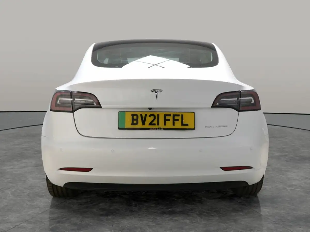 2021-tesla-model-3-e-long-range-4x4-big-10