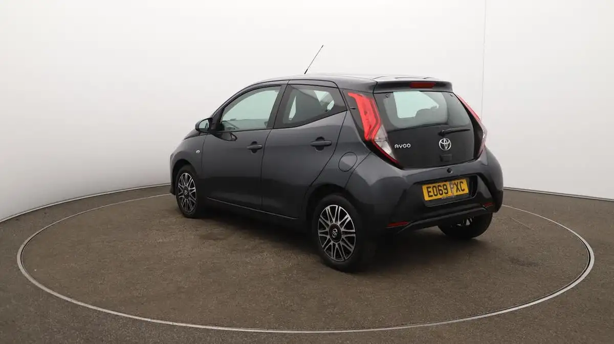 2019-toyota-aygo-10-vvt-i-x-play-tss-x-shift-big-61
