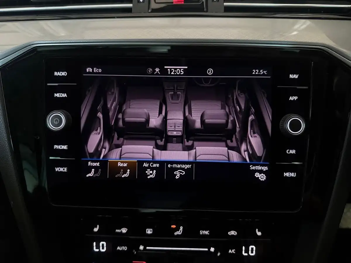 2021-volkswagen-passat-14-tsi-gte-saloon-4d-big-63