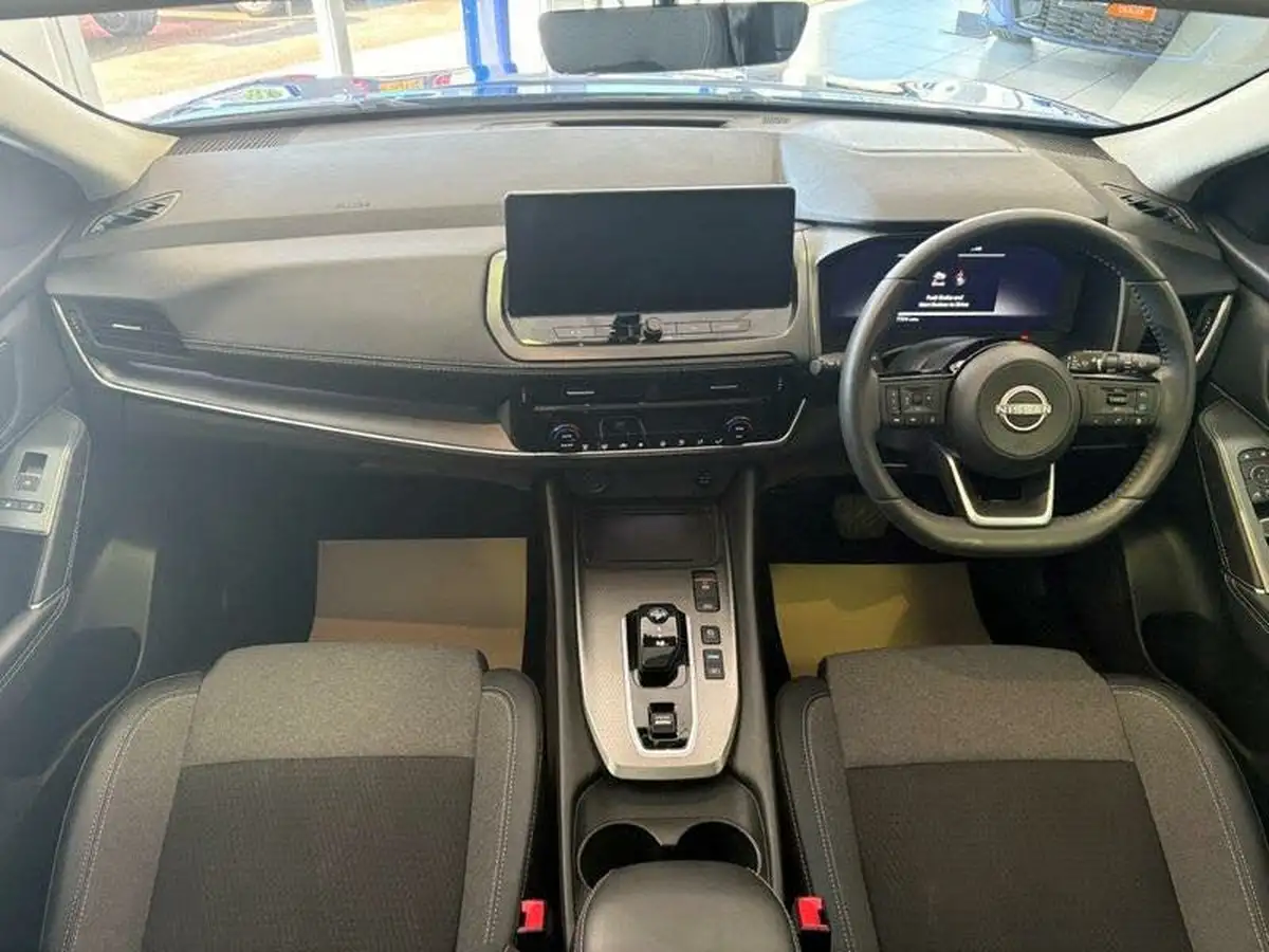 2024-nissan-qashqai-15-n-connecta-glass-roof-pack-big-2