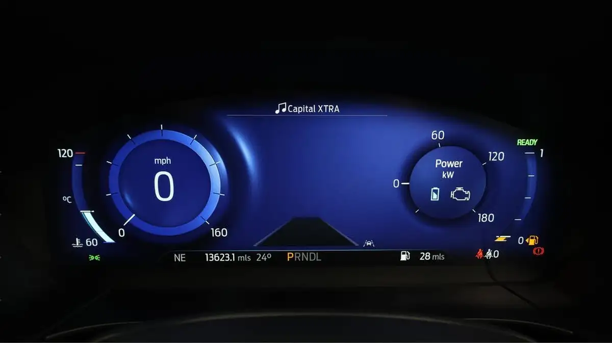 2024-ford-kuga-25t-st-line-x-edition-190ps-fhev-big-10
