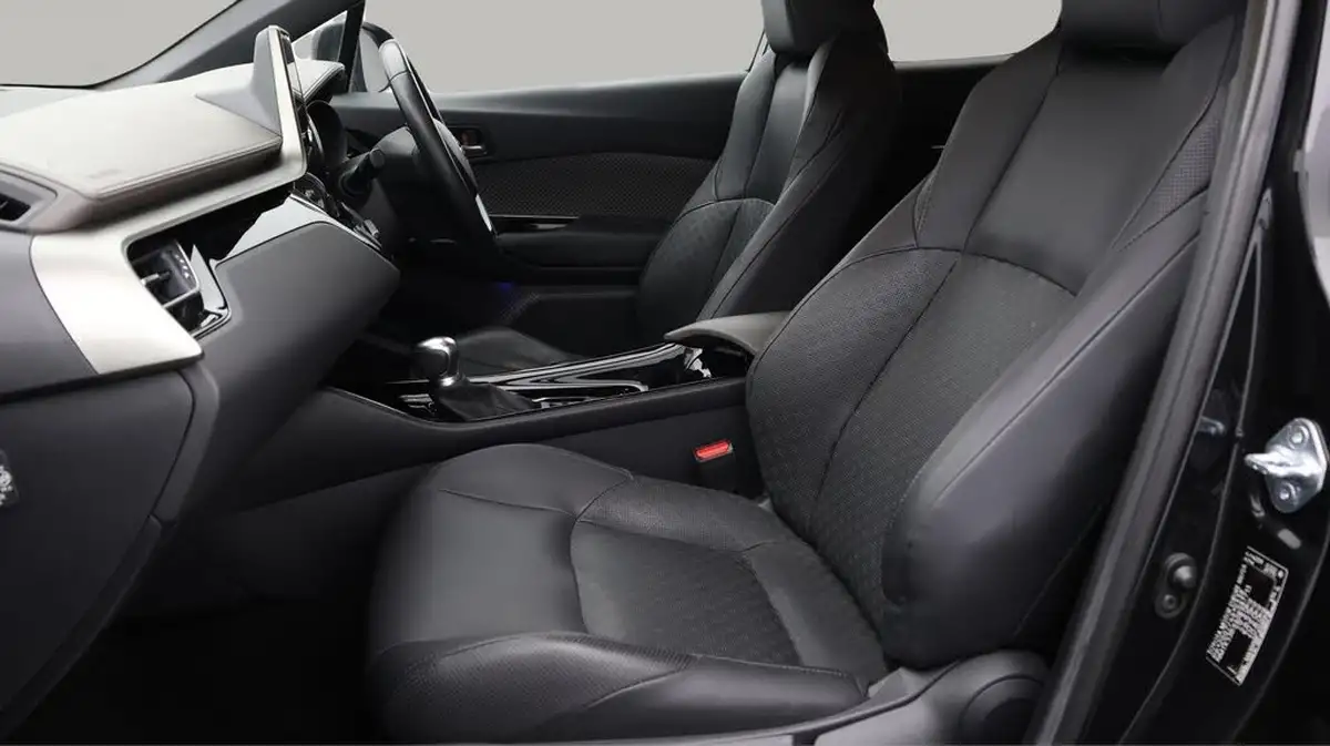 2022-toyota-c-hr-20-vvt-i-excel-big-20