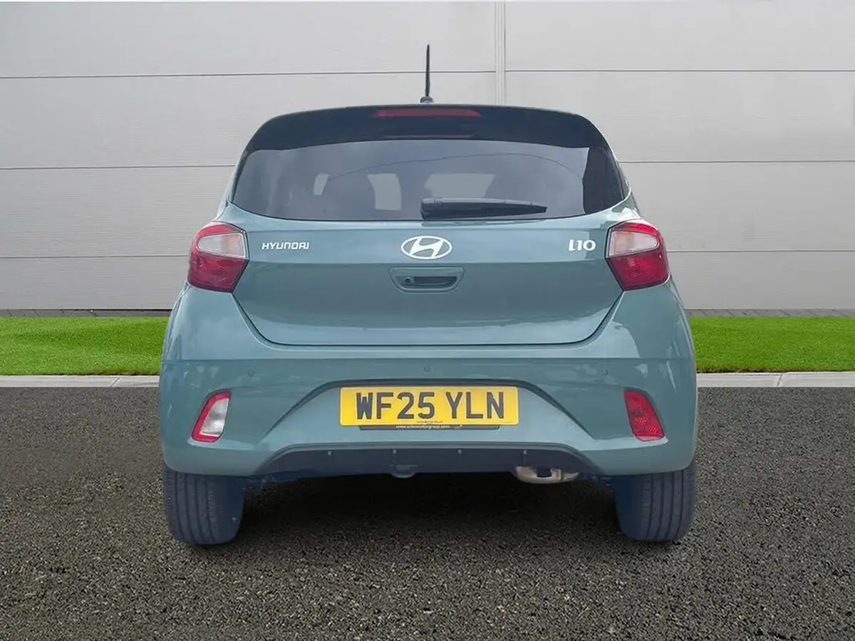 2025-hyundai-i10-12-premium-79ps-big-5