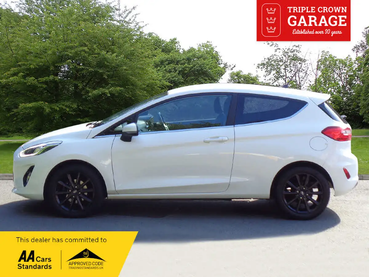 2018-ford-fiesta-10t-titanium-100ps-3d-big-3