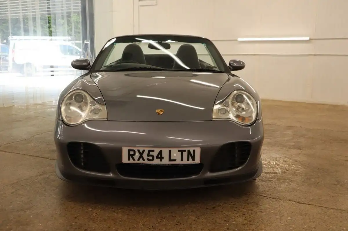 2004-porsche-911-big-1