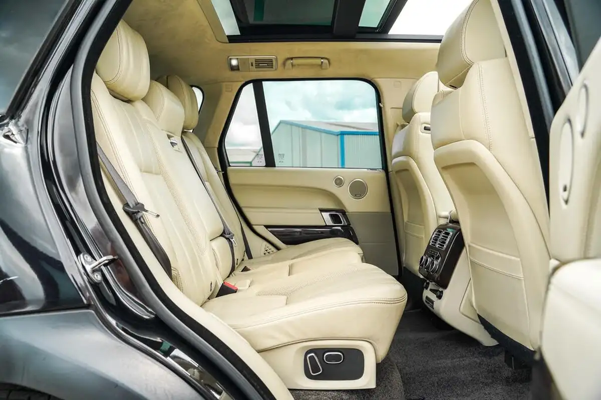 2014-land-rover-range-rover-30-sd-v6-autobiography-30-sd-ss-big-26
