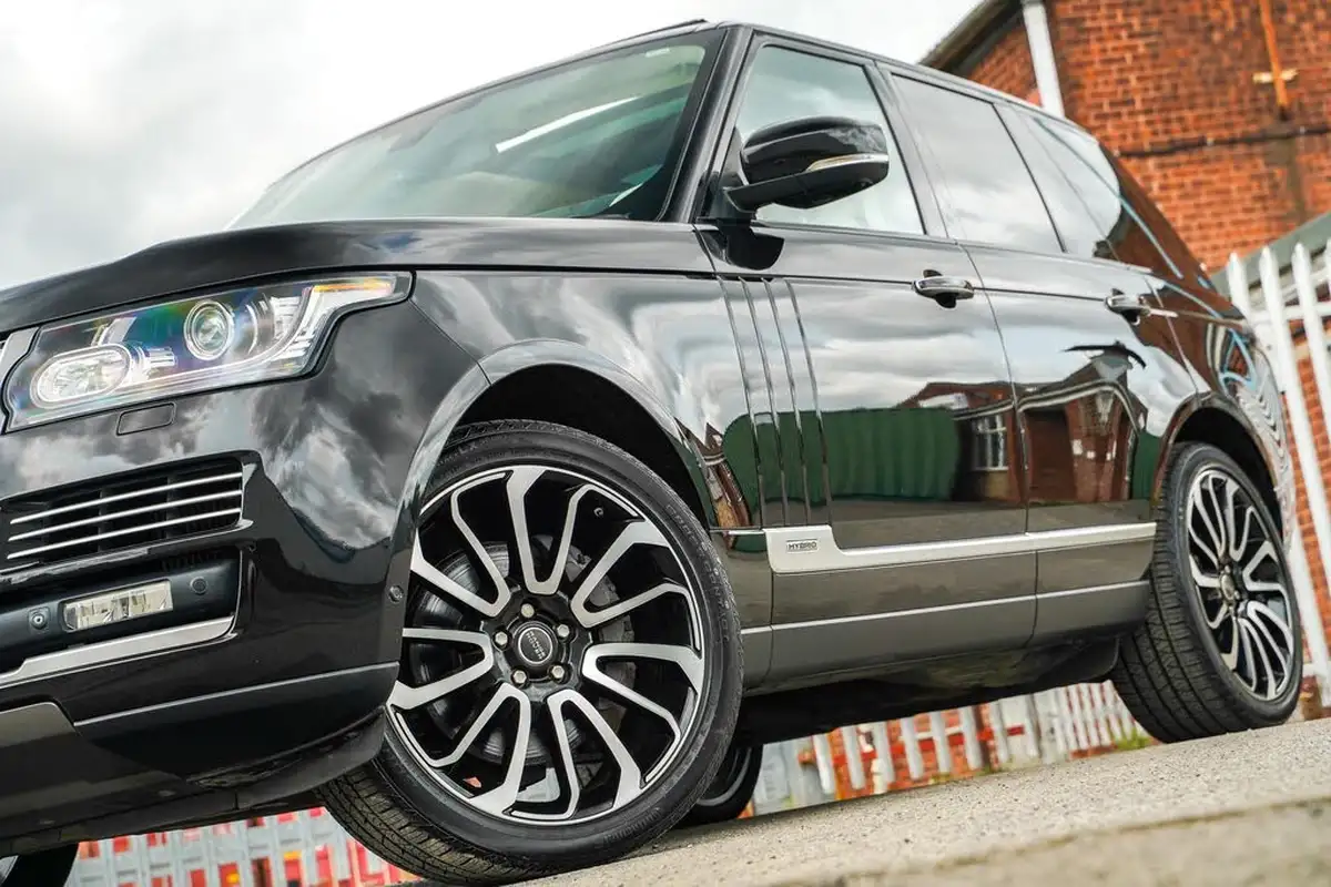 2014-land-rover-range-rover-30-sd-v6-autobiography-30-sd-ss-big-2