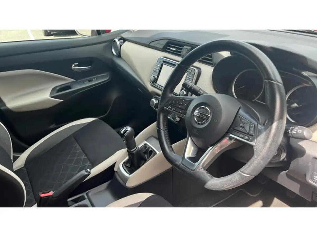 2017-nissan-micra-09-ig-t-n-connecta-big-10