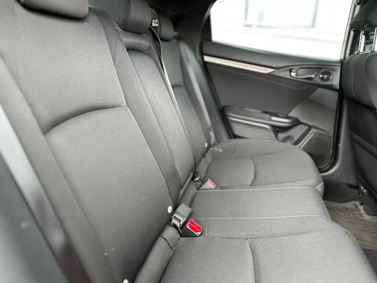 2019-honda-civic-10-vtec-turbo-sr-hatchback-5d-big-10