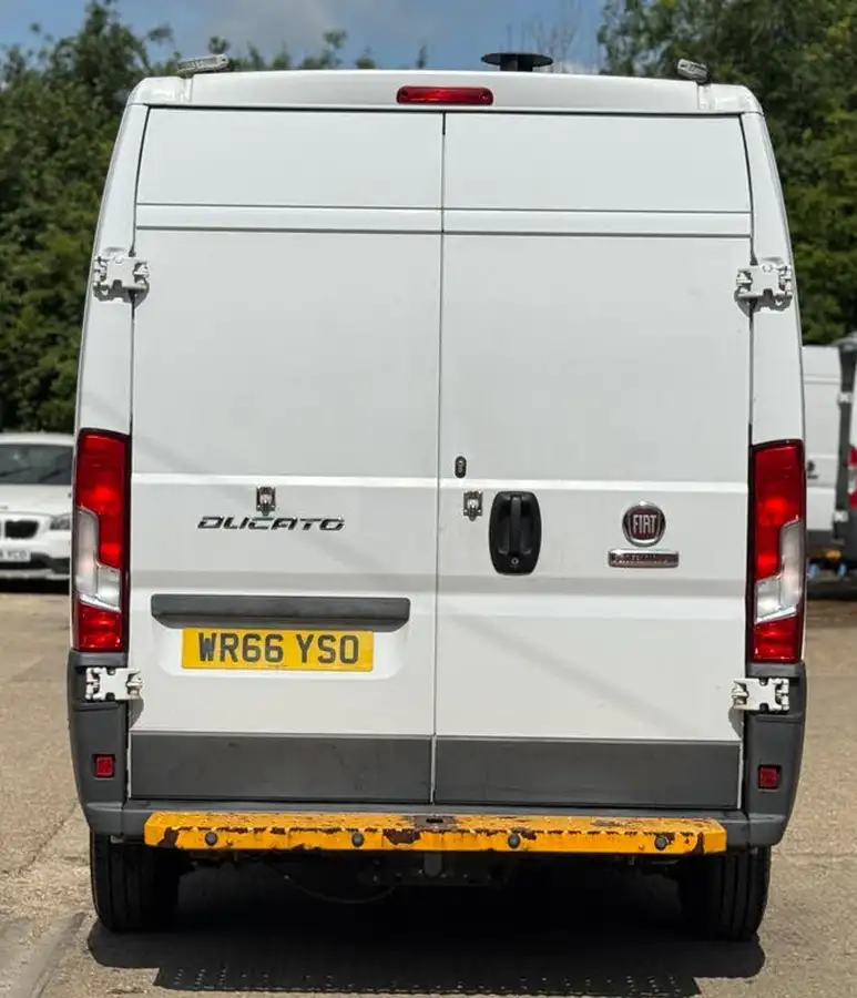 2017-fiat-ducato-20td-35-lh2-panel-big-7