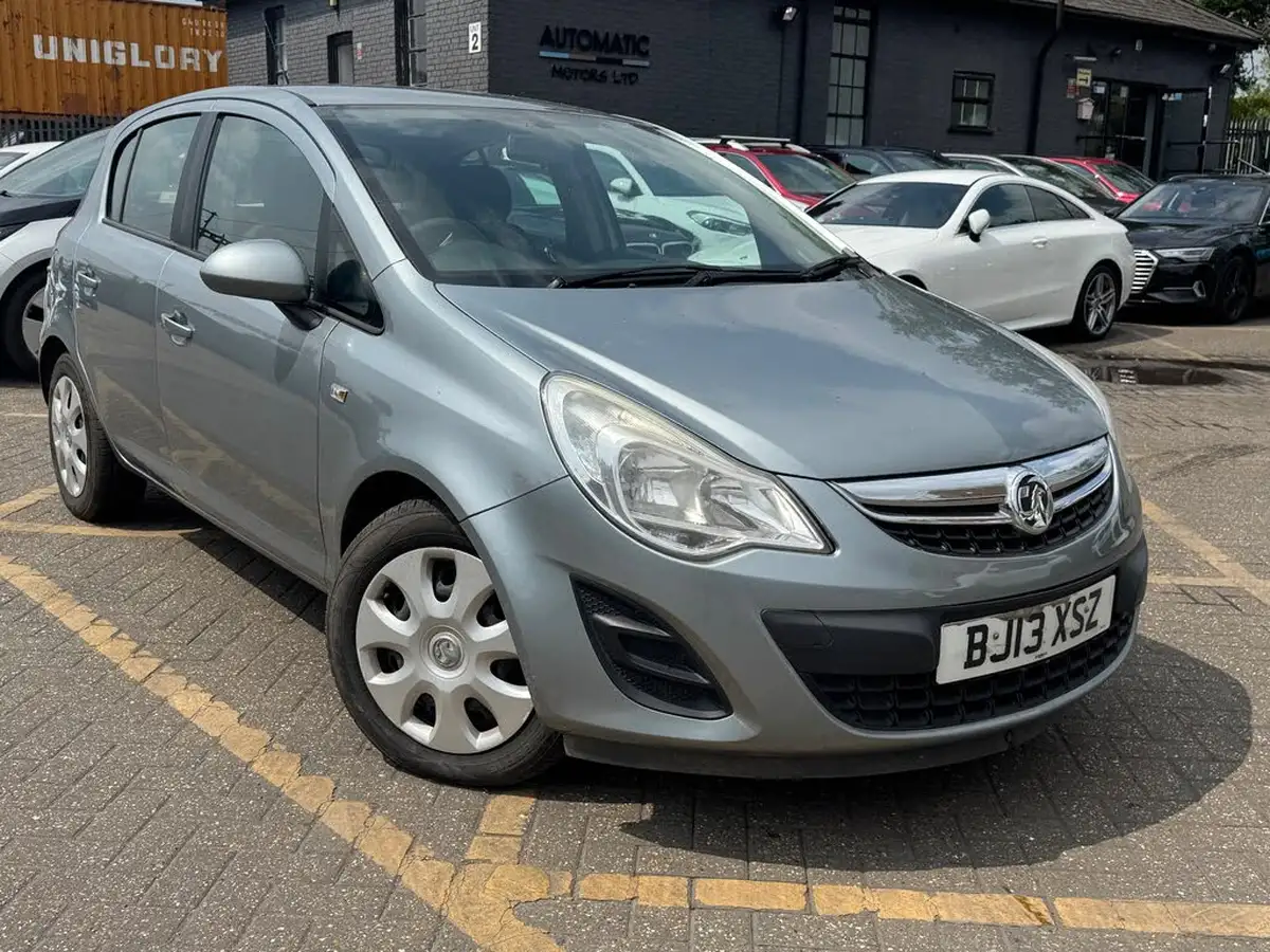 2013-vauxhall-corsa-12-exclusiv-5d-easytronic-big-0