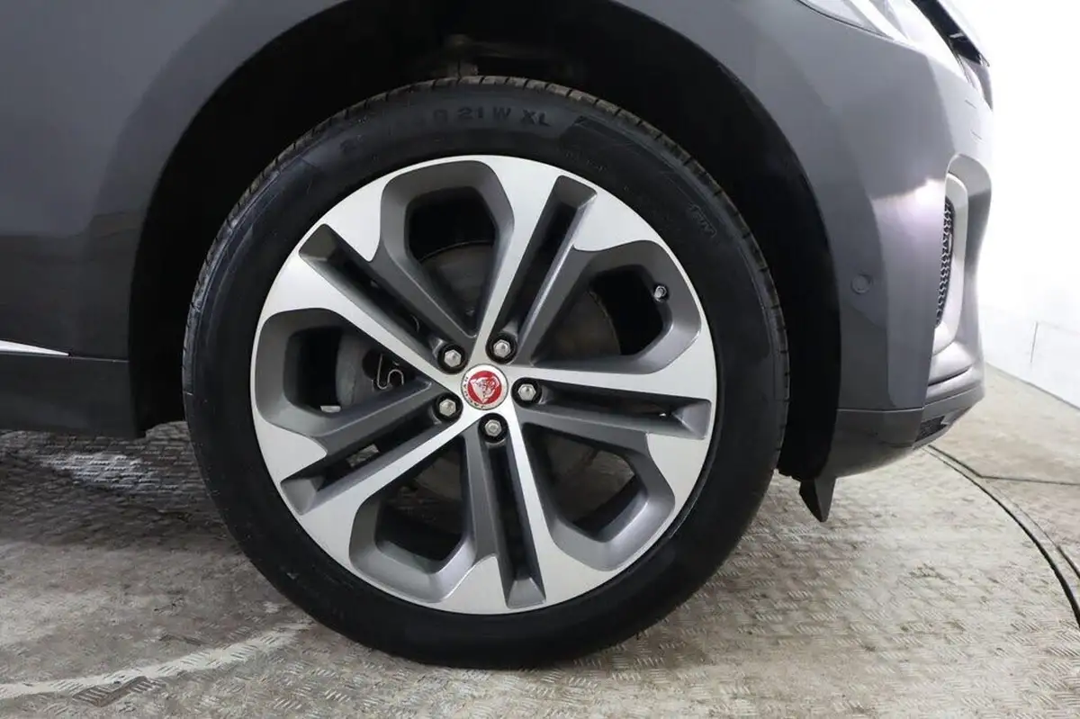 2021-jaguar-f-pace-20-d200-r-dynamic-hse-mhev-big-34